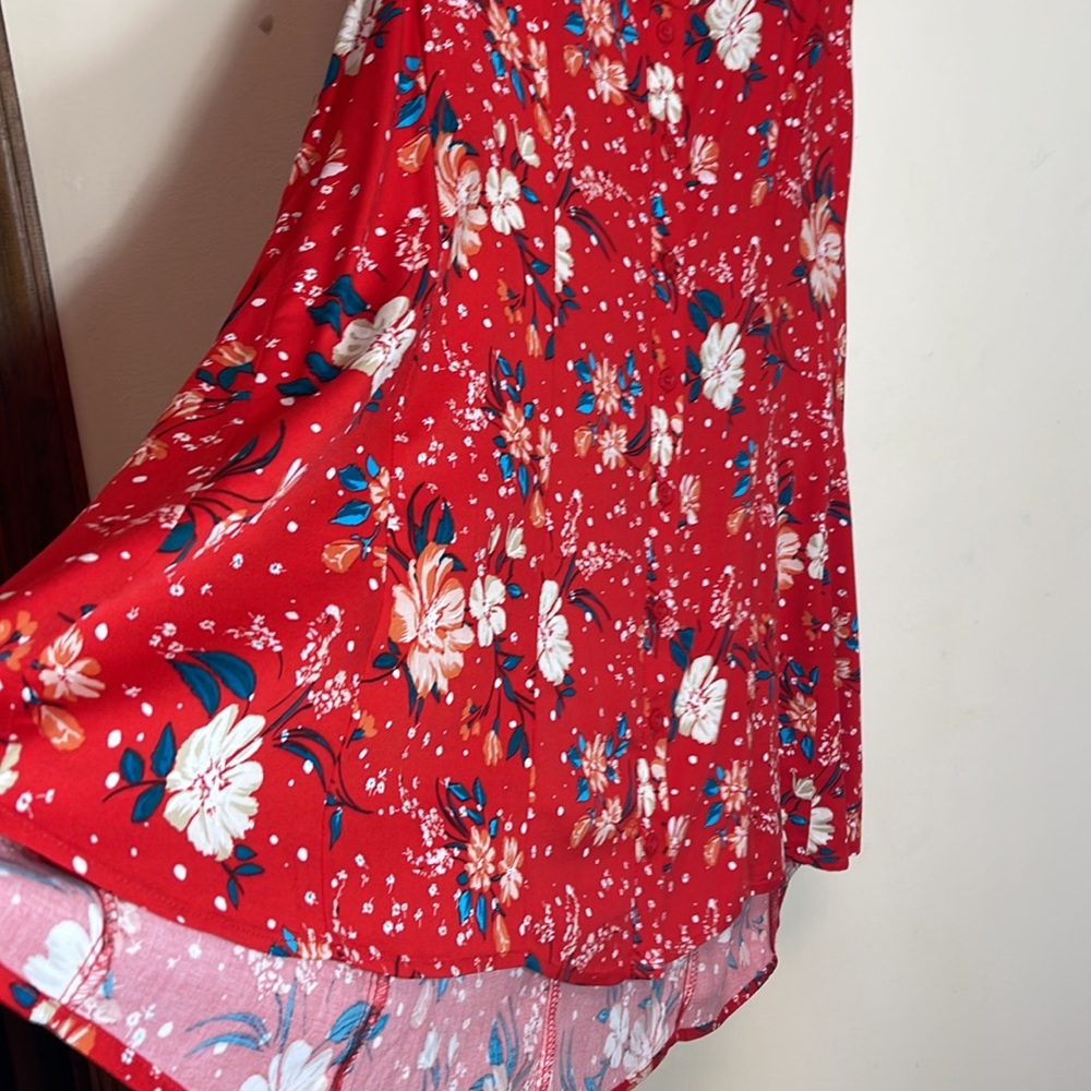 Torrid Fit And Flare Stretch Challis Button-Front Tank - Picture 8 of 14